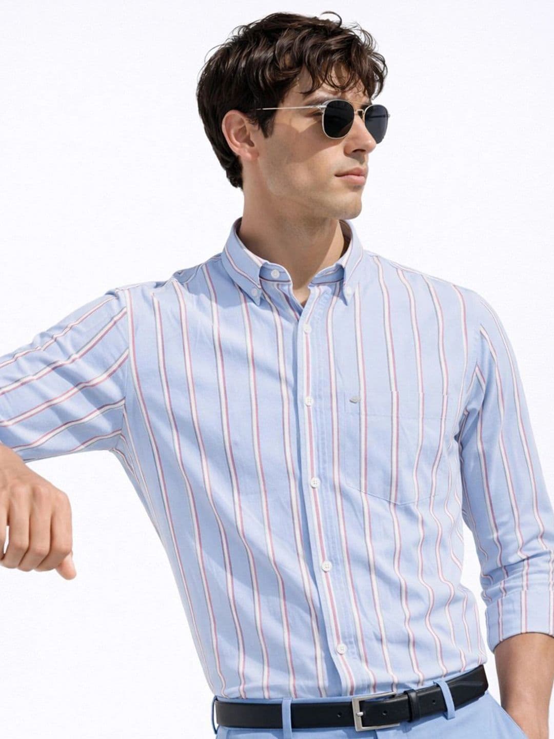 Klub Fox Men Slim Fit Vertical Striped Button-Down Collar Cotton Casual Shirt - view 1
