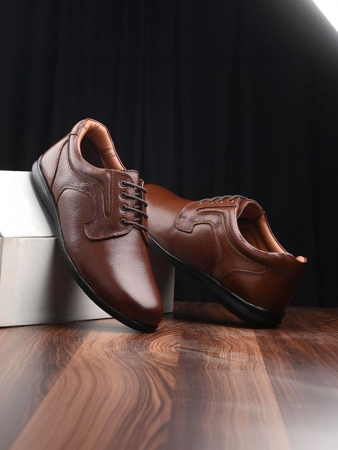 House of Pataudi Men Textured Leather Round Toe Lace-Ups Derbys Formal Shoes - view 1