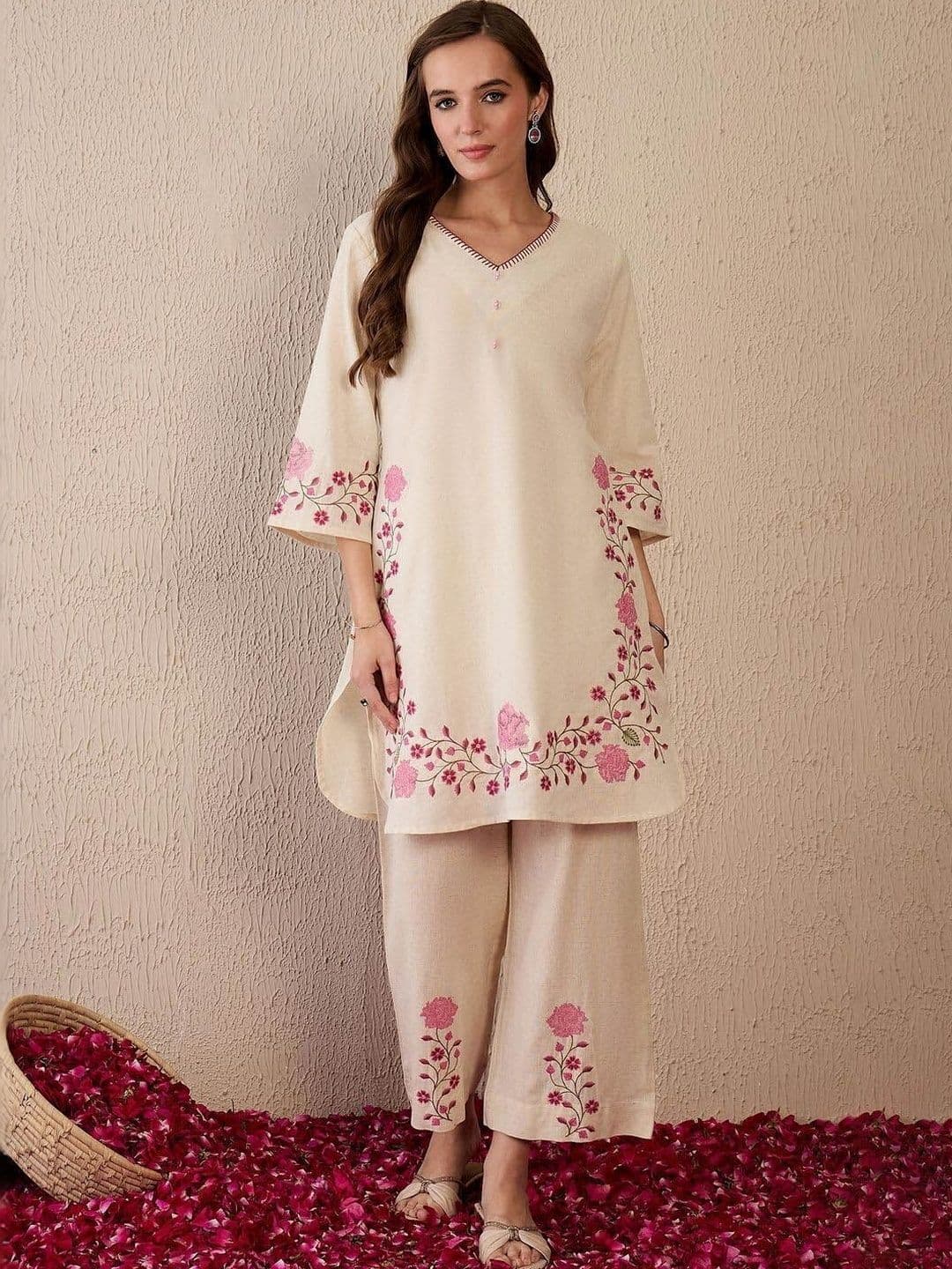 Style Heaven Romantic Florals Cotton Embroidered Tunic with Trousers - view 1