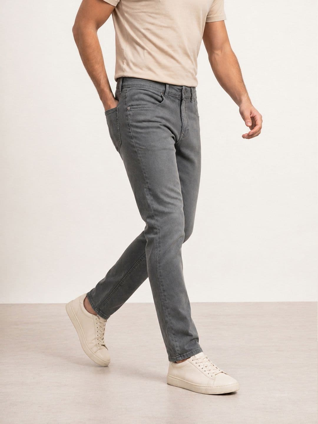 WROGN Men Slim Fit Stretchable Jeans - view 1