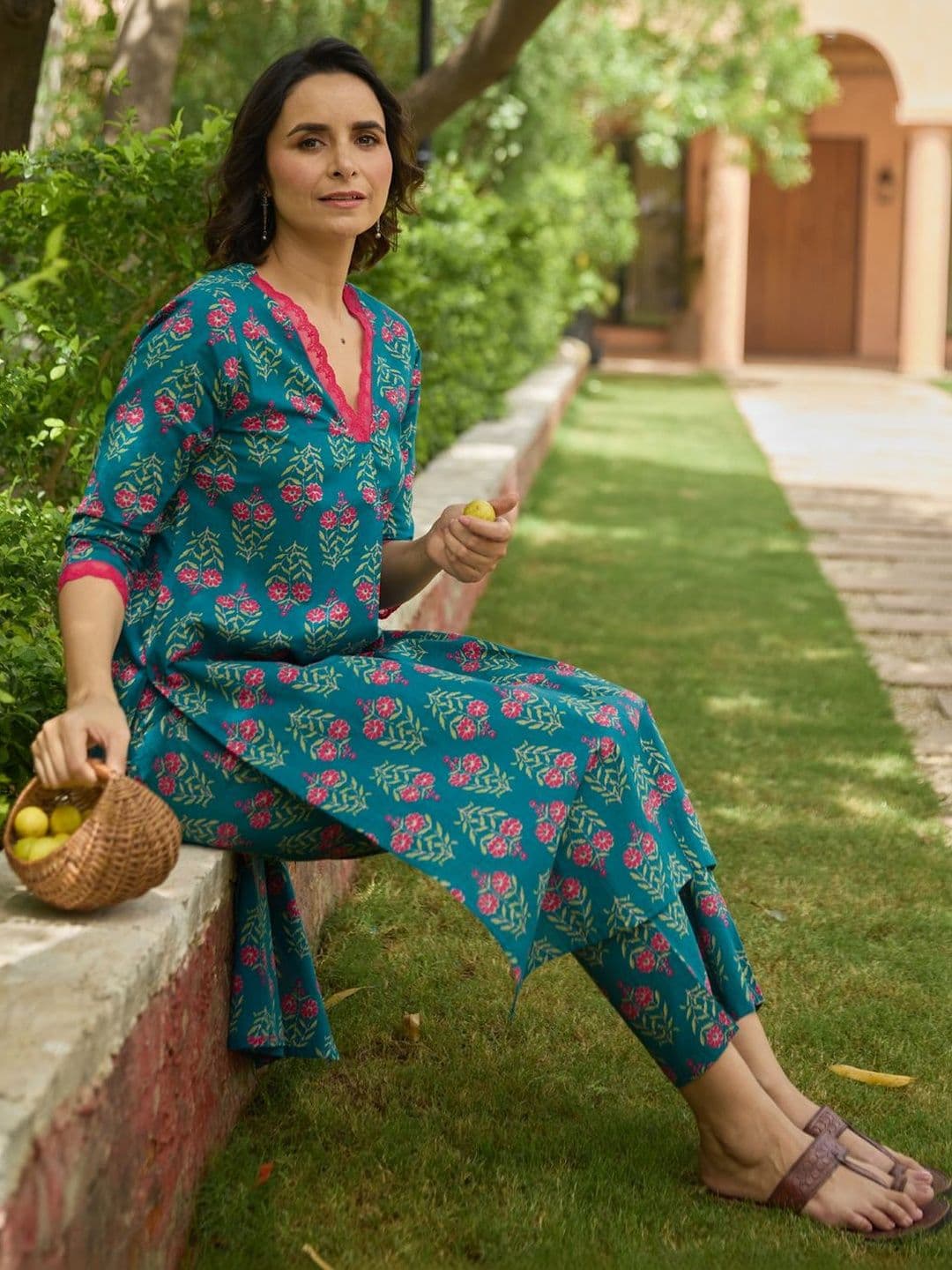 anayna Women Ethnic Motifs Printed Regular Pure Cotton Kurta with Trousers - view 1