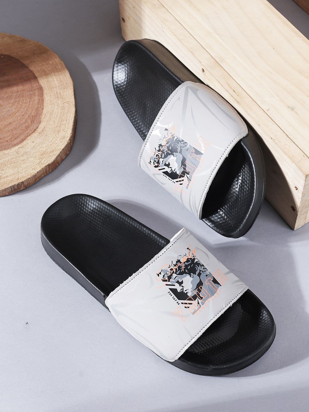 SCHOOZI Men Printed Sliders - view 1