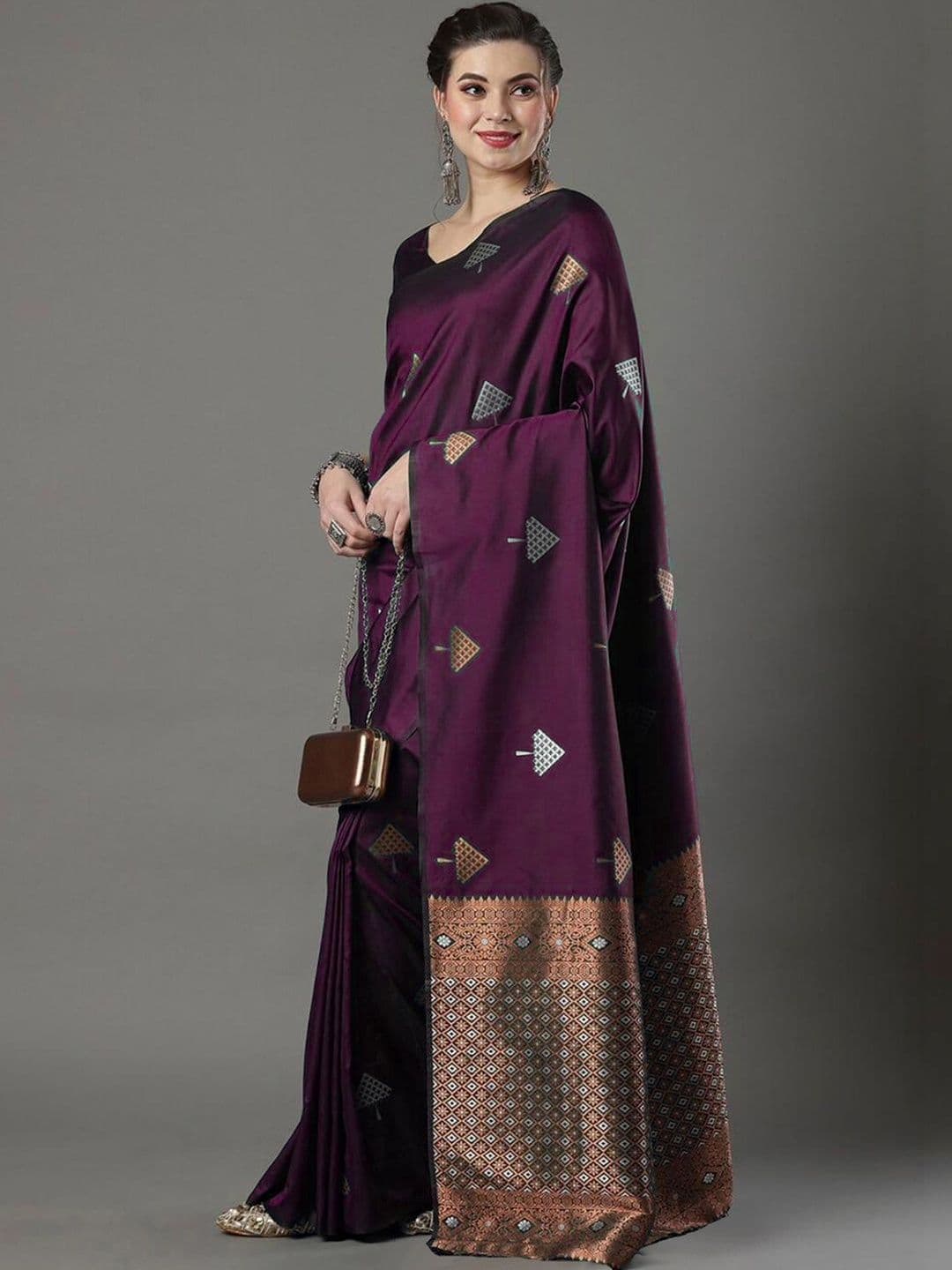 Leafsy Geometric Woven Design Zari Art Silk Banarasi Saree - view 1