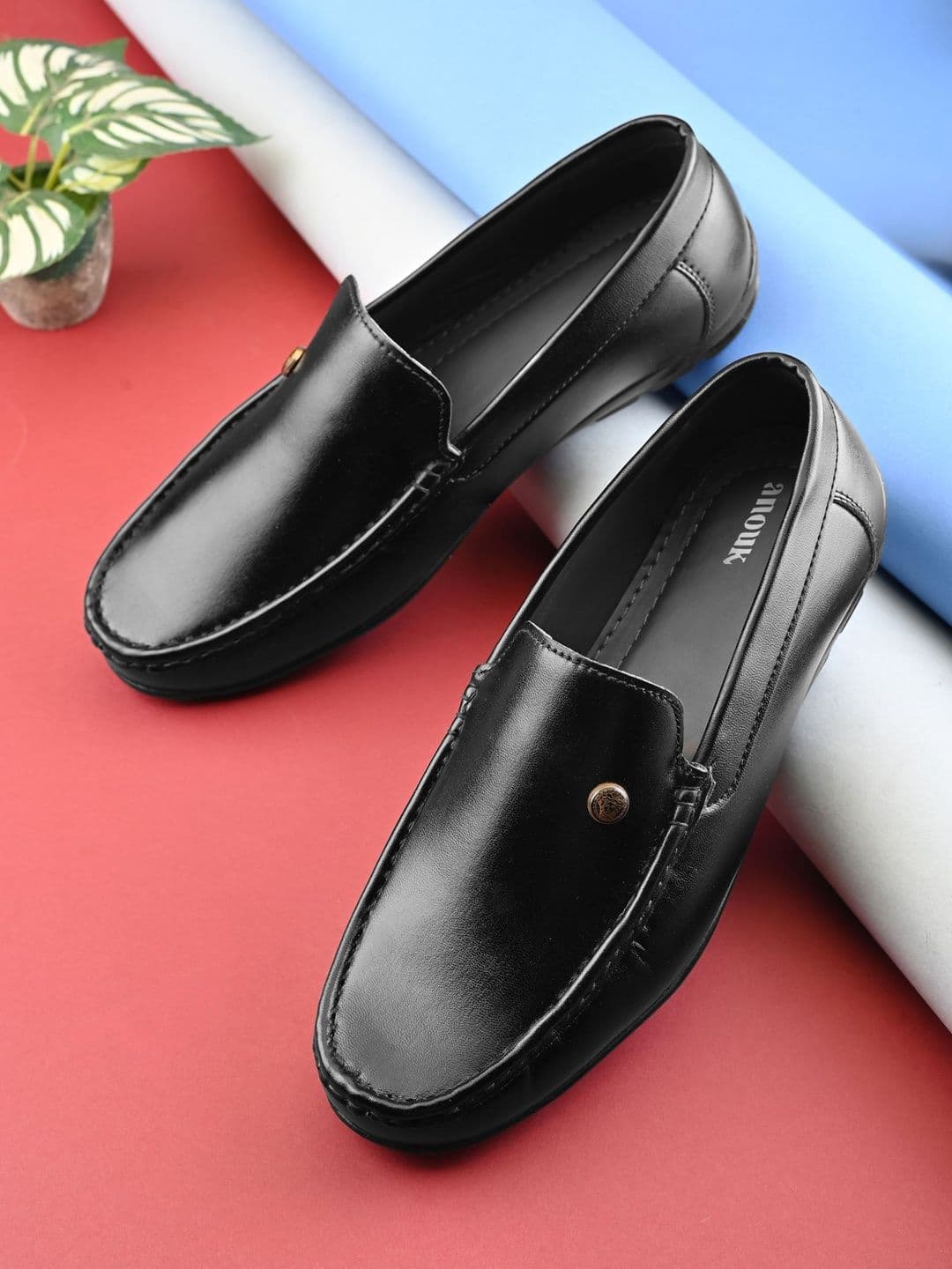 Anouk Men Loafers