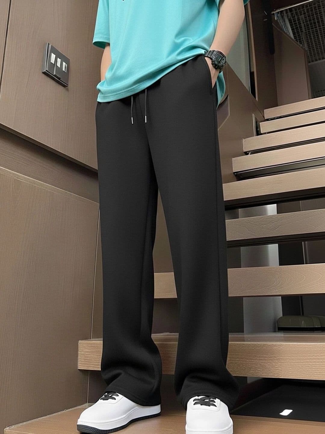 Netclick Men Loose Fit High-Rise Trousers - view 1