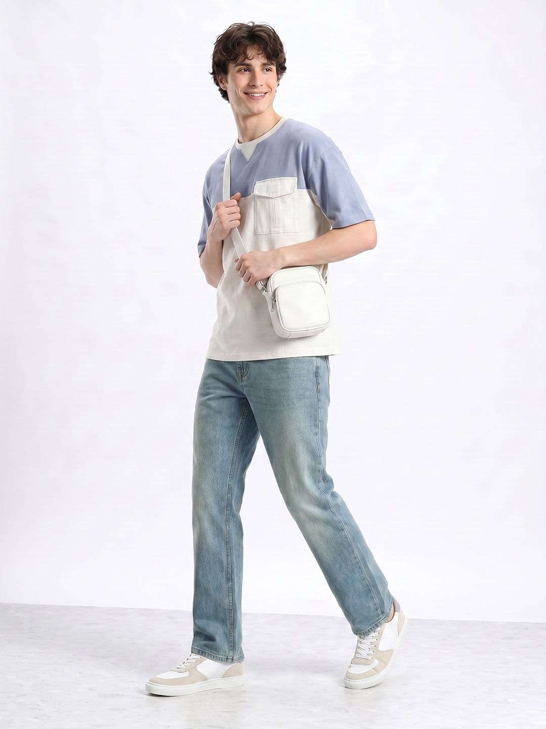 Aeropostale Men Straight Fit Heavy Fade Jeans
