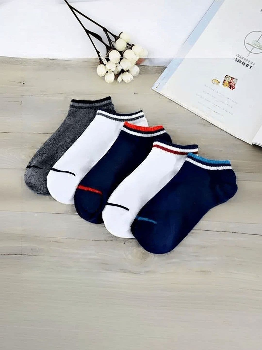 Akeeta Men Pack of 5 Cotton Assorted Colourblocked Shoe Liners Socks - view 1