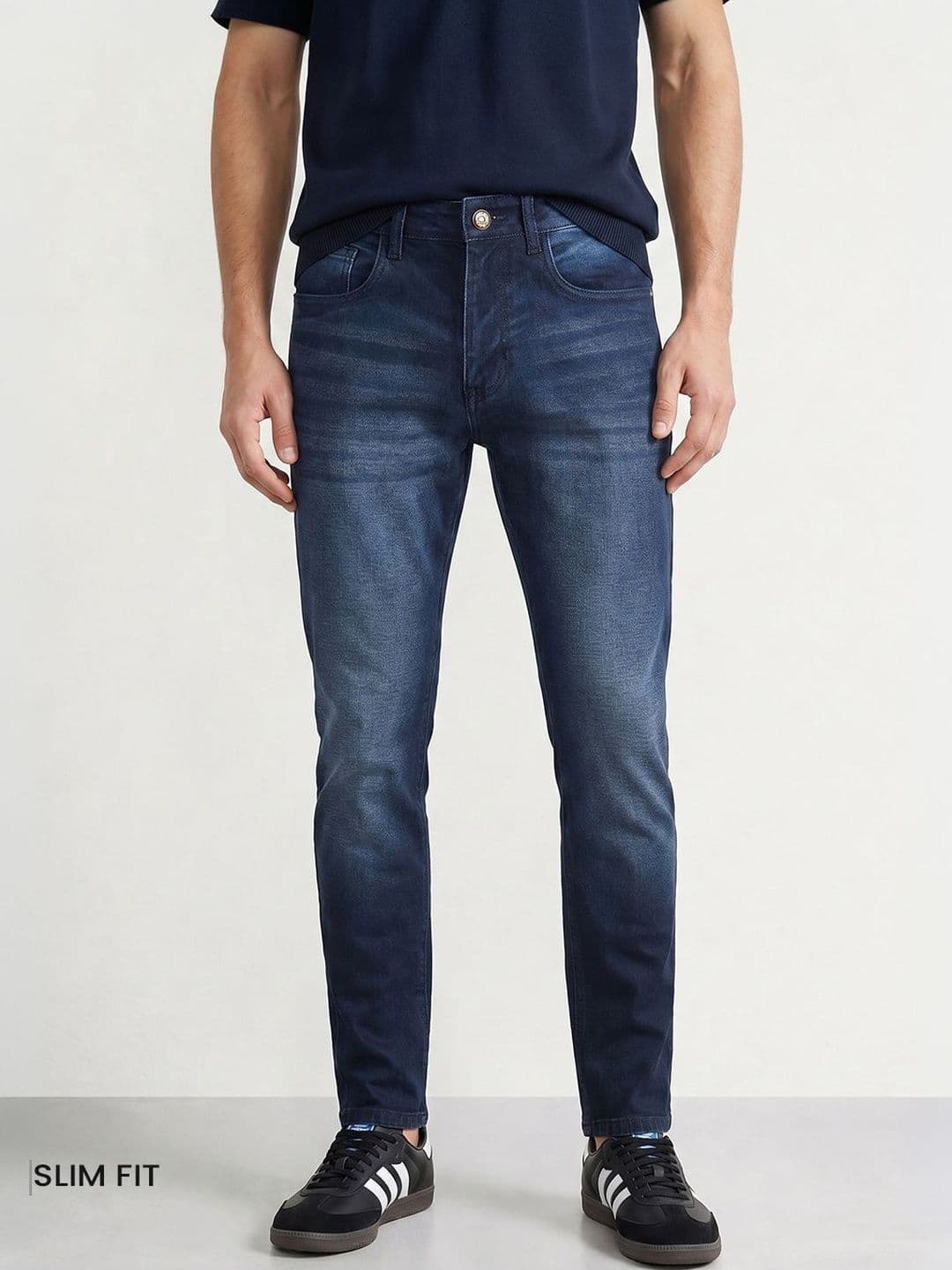 The Indian Garage Co Men Slim Fit Mid-Rise Light Fade Jeans - view 1