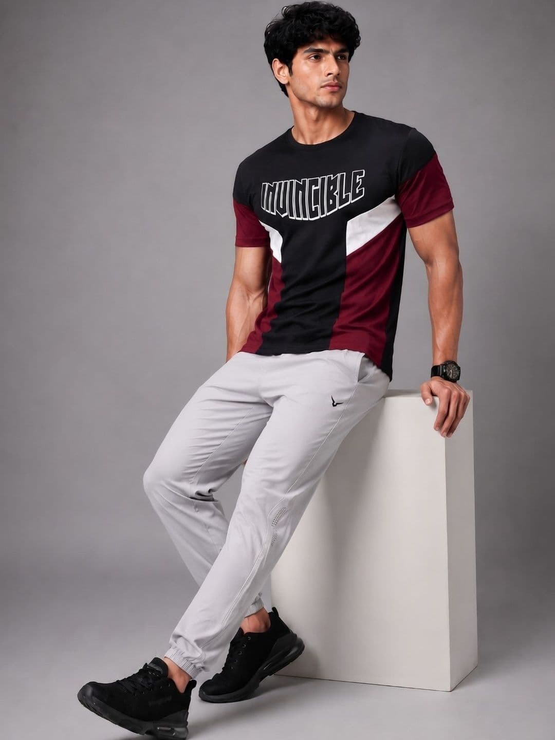 Invincible Men Power Seam Tshirt - view 1