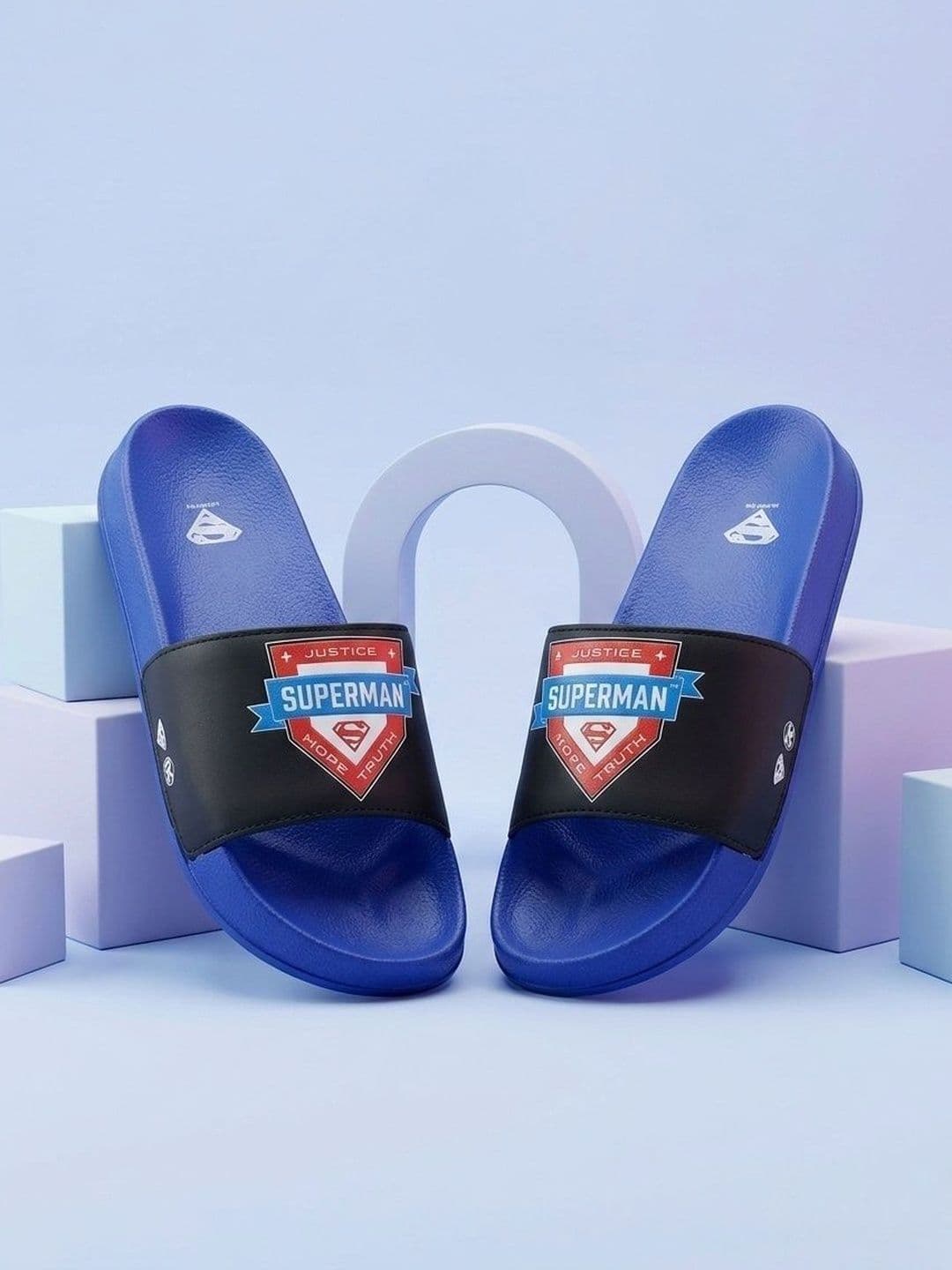Muvez Men Printed Sliders - view 1