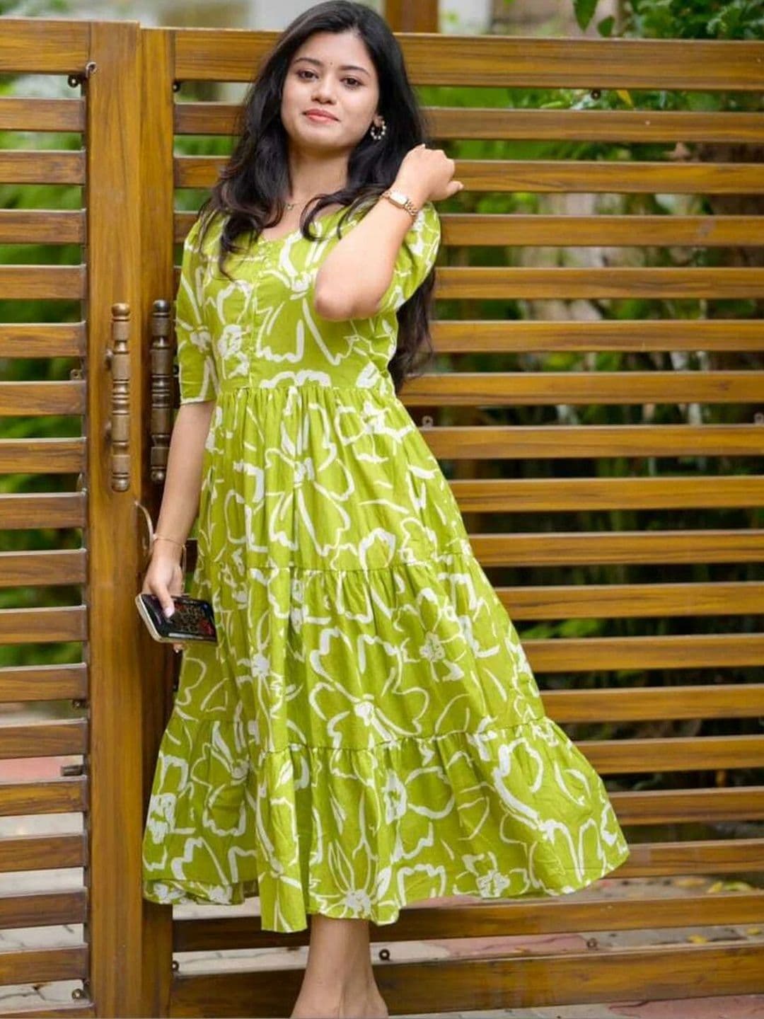 AURIPRX FASHION Floral Printed V-Neck Tiered Kurti - view 1