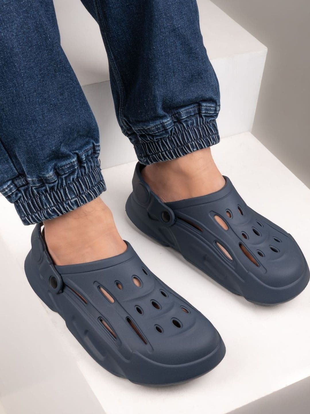 CROSSKIX Men Clogs Sandals - view 1