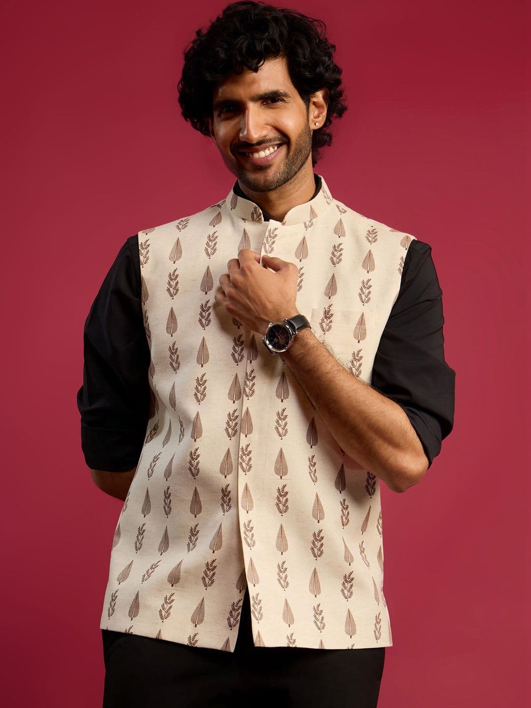 VASTRAMAY Men Cream Block Printed Cotton Nehru Jacket - view 1