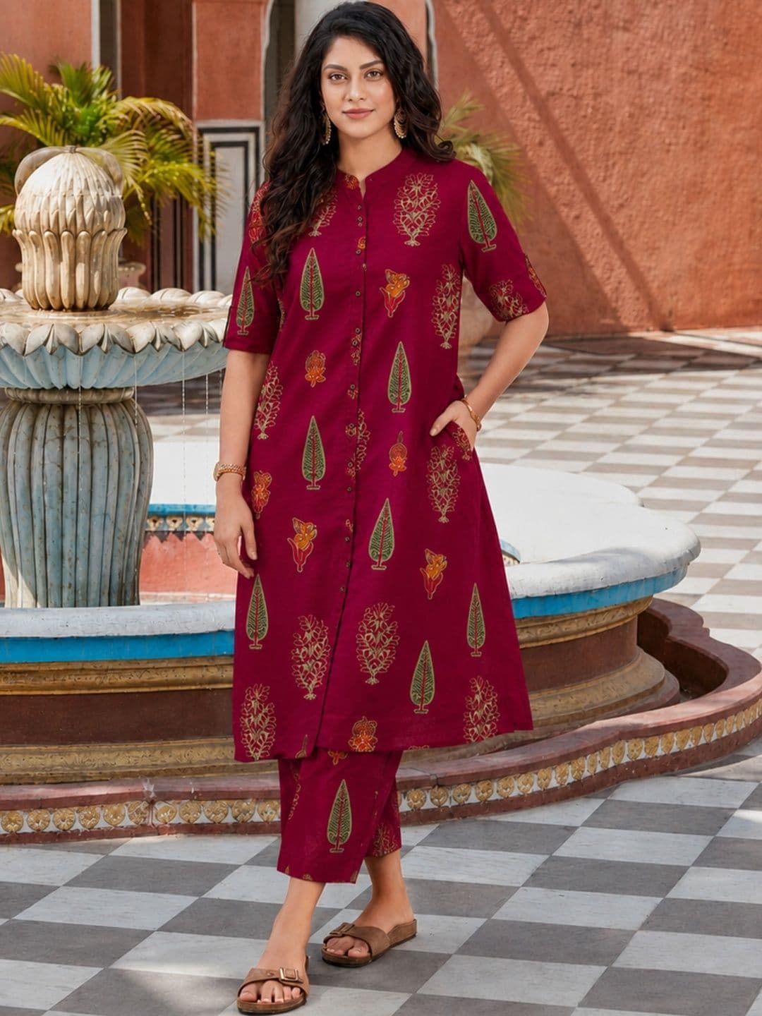 Klere Women Ethnic Motifs Printed Regular Kurta with Trousers - view 1