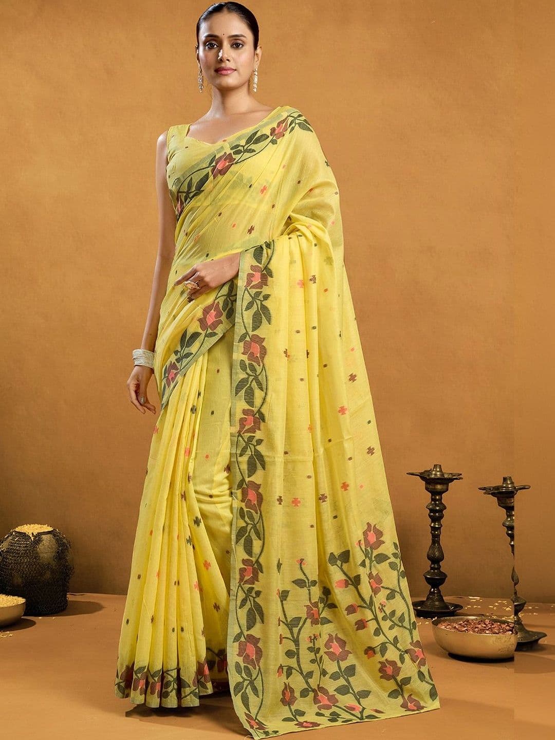 Sangria Floral Pure Cotton Handloom Saree - view 1