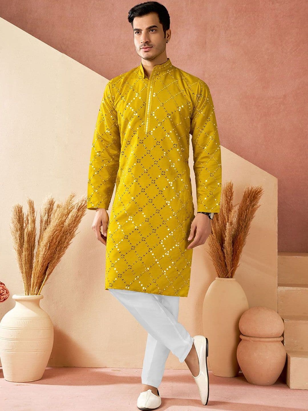 House of Pataudi Embroidered Cotton Mandarin Collar Knee Length Straight Kurta - view 1