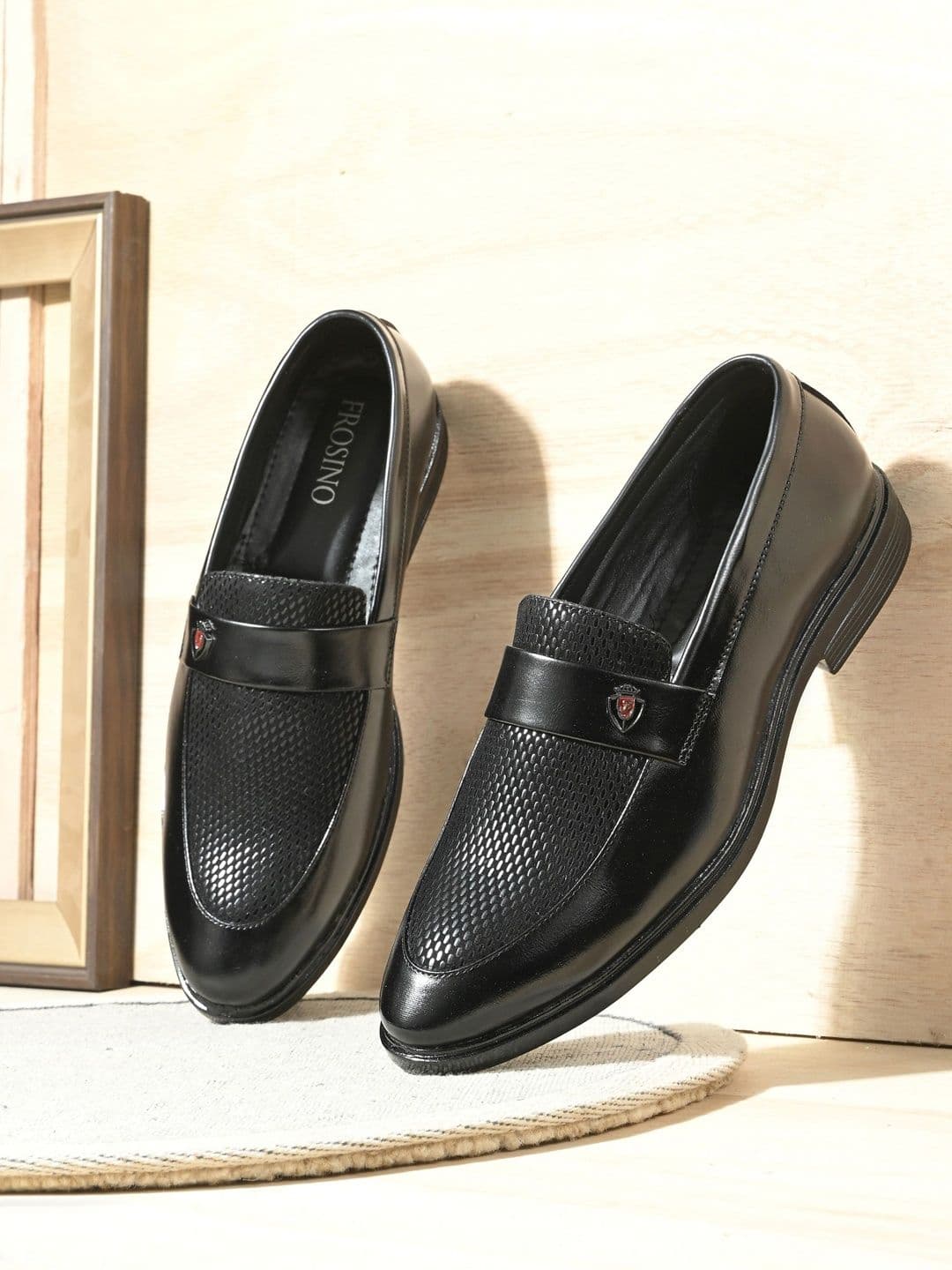 FROSINO Men Textured Round Toe Slip-On Loafers Formal Shoes - view 1