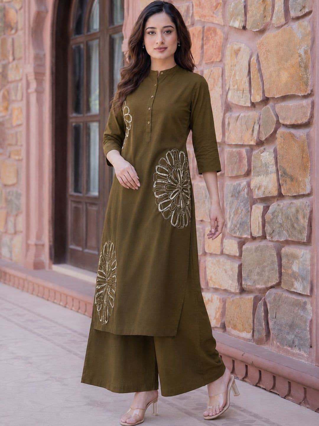 Anouk Women Ethnic Motifs Embroidered Regular Thread Work Kurta with Palazzos - view 1