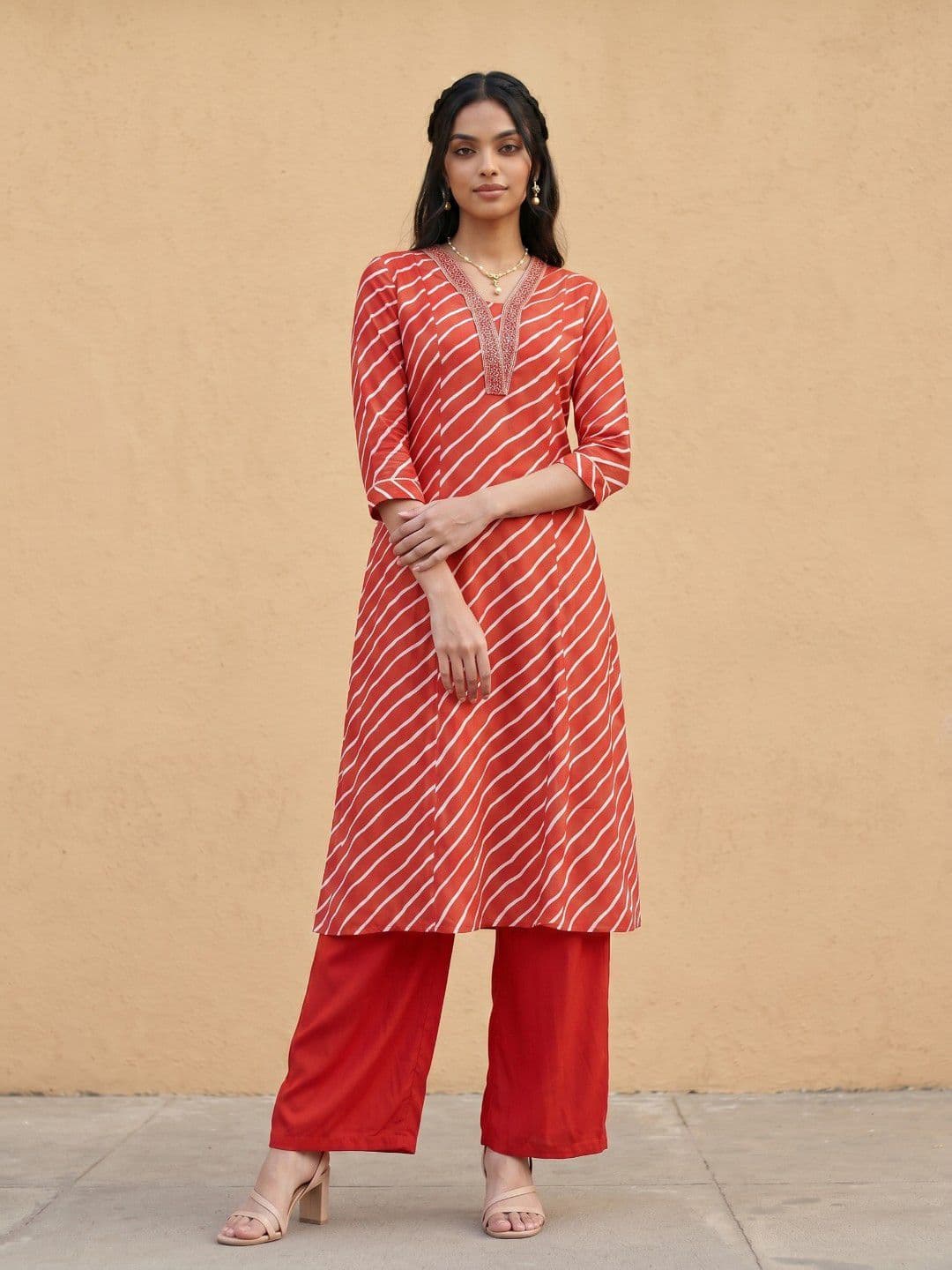 fusion by glitchez Striped Thread Work Detail A-Line Kurta with Trousers - view 1
