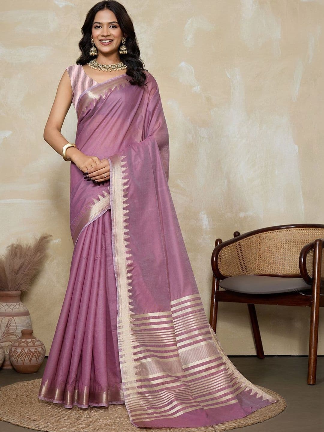 Sangria Woven Design Linen Blend Handloom Saree - view 1