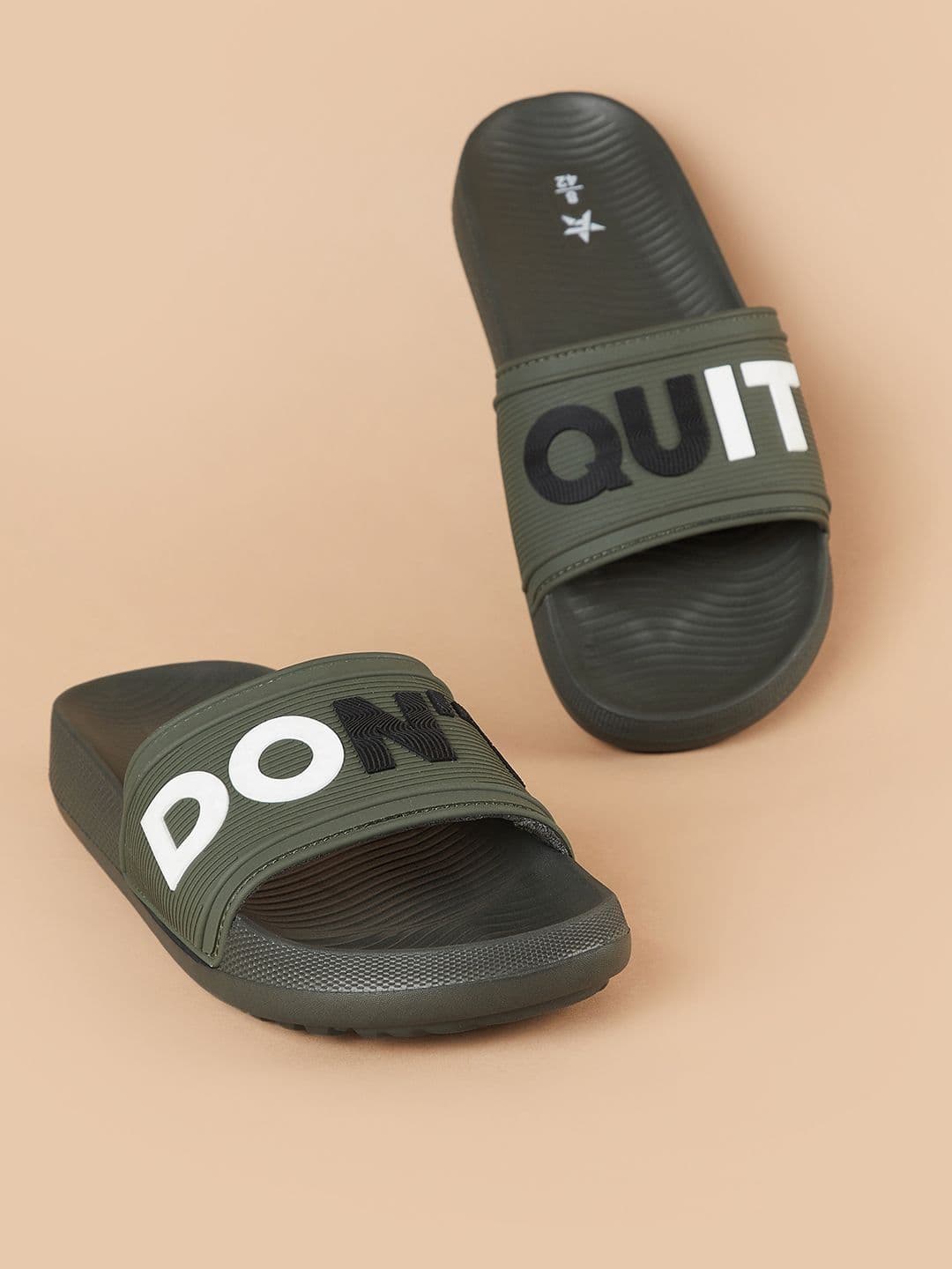 Forca Men Printed Sliders - view 1