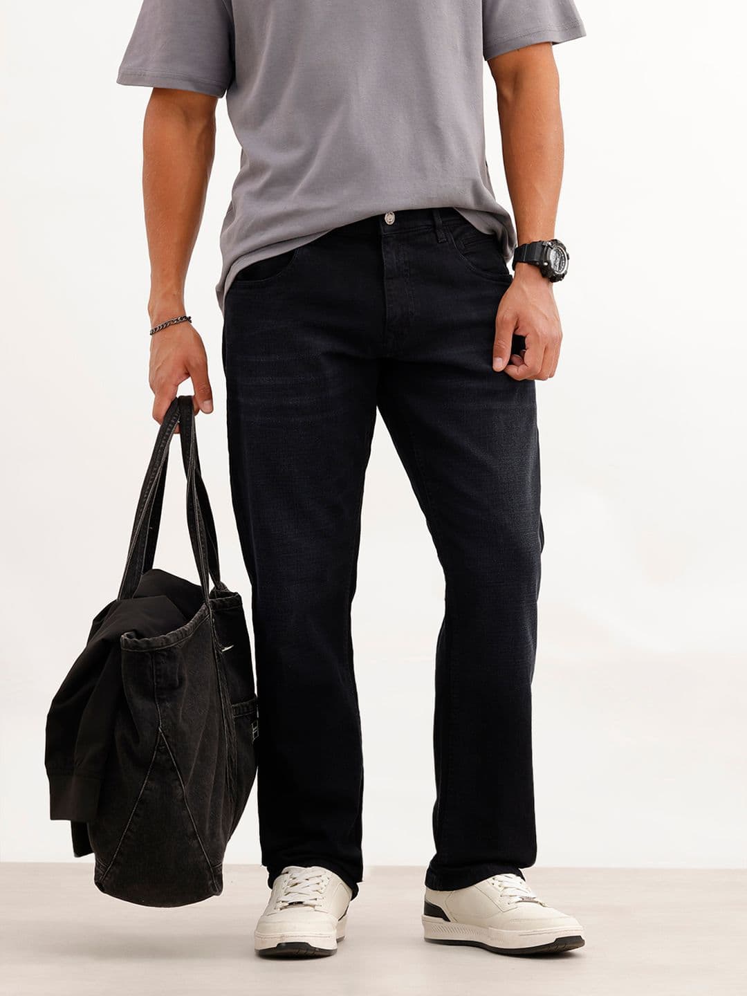 WROGN Men Straight Fit Stretchable Jeans