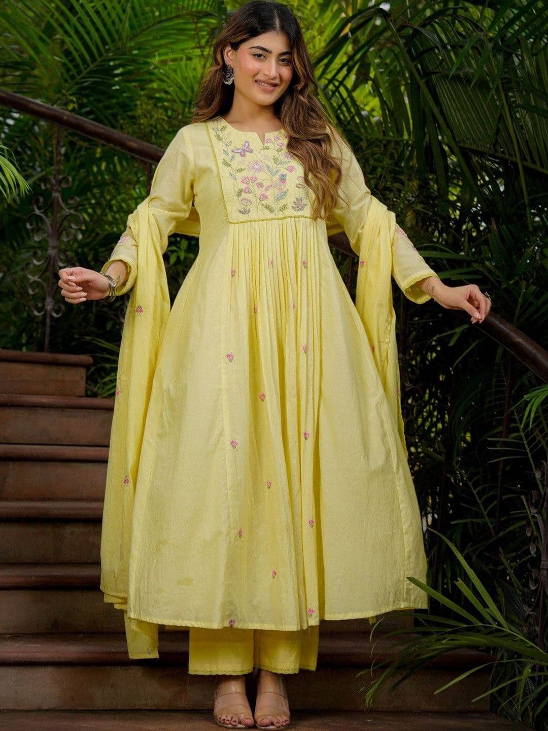 Koodii Designers Women Ethnic Motifs Embroidered Pleated Thread Work Chanderi Silk Kurta with Palazzos & - view 1