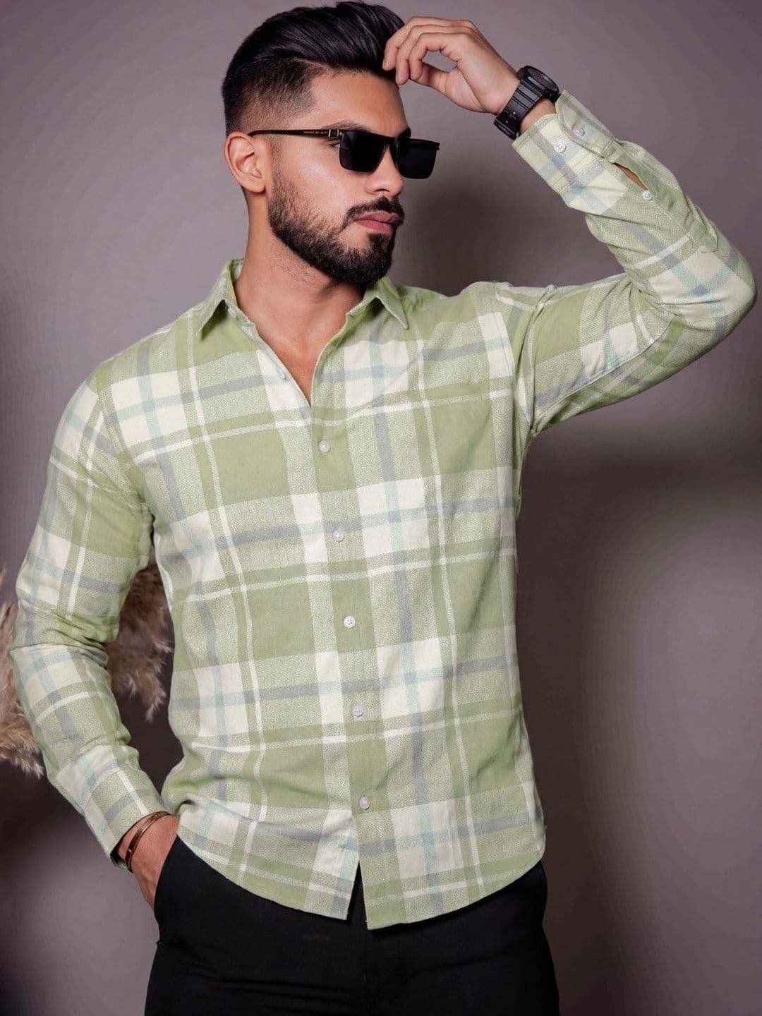 VELKYNOX Men Comfort Slim Fit Checked Casual Shirt - view 1