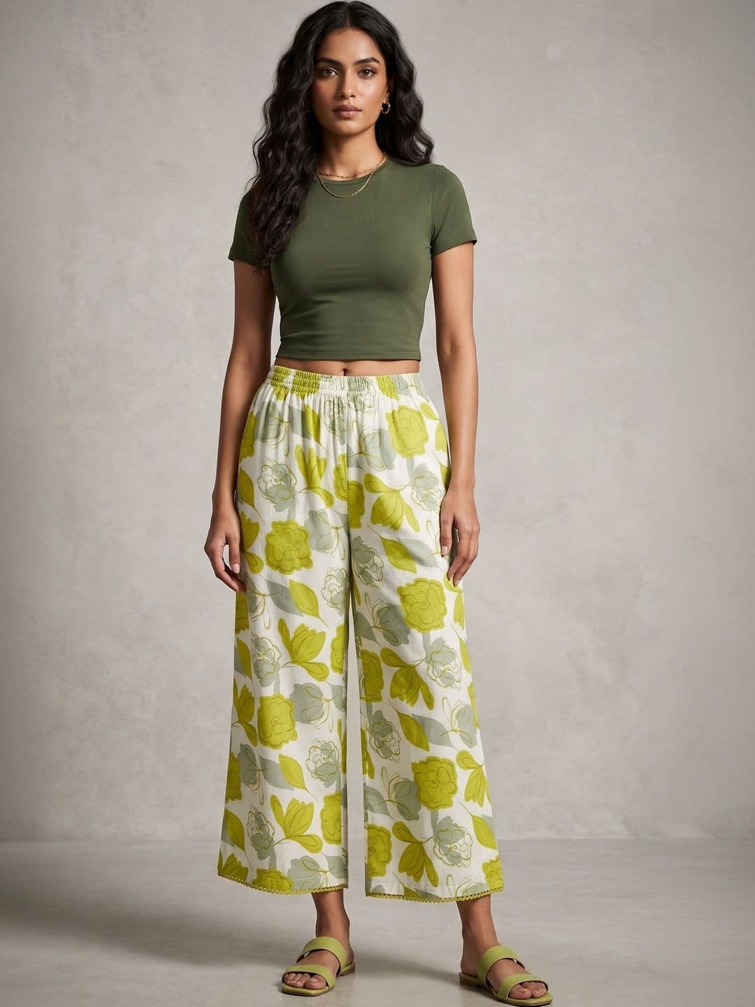AVEE FASHION Women Floral Printed Flared Knitted Palazzos - view 1