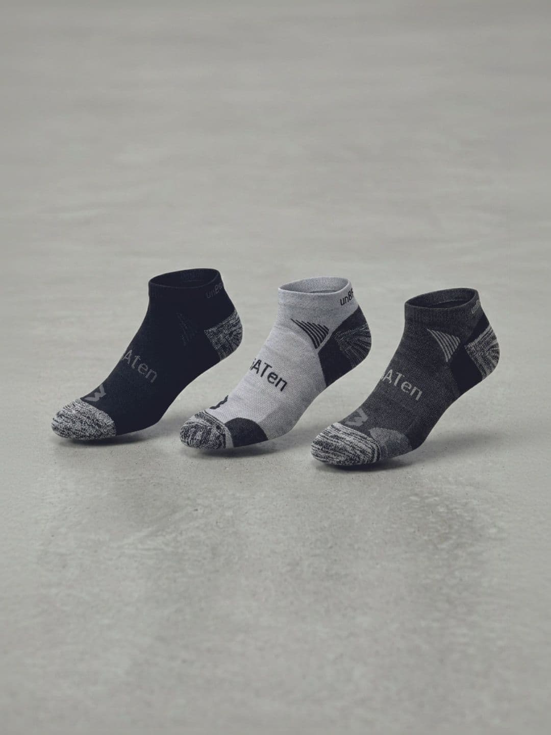 UNBEATEN Men Pack of 3 Assorted Striped Ankle Length Socks - view 1