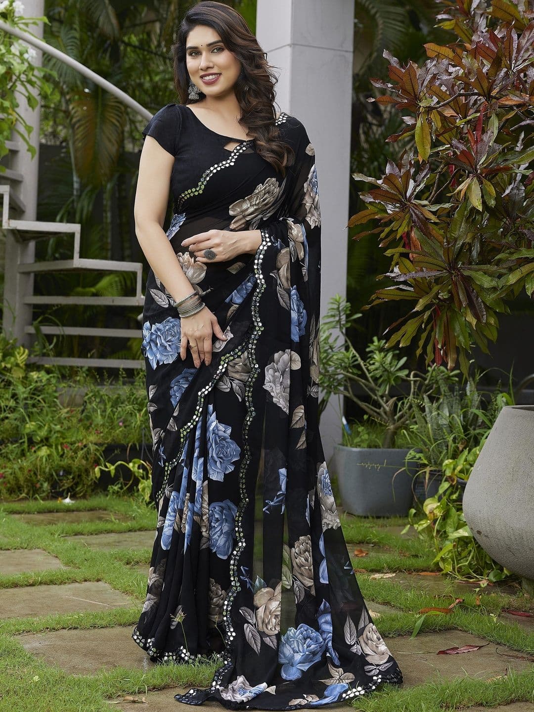 AAI LAXMI CREATION Floral Sequinned Poly Georgette Bandhani Saree - view 1