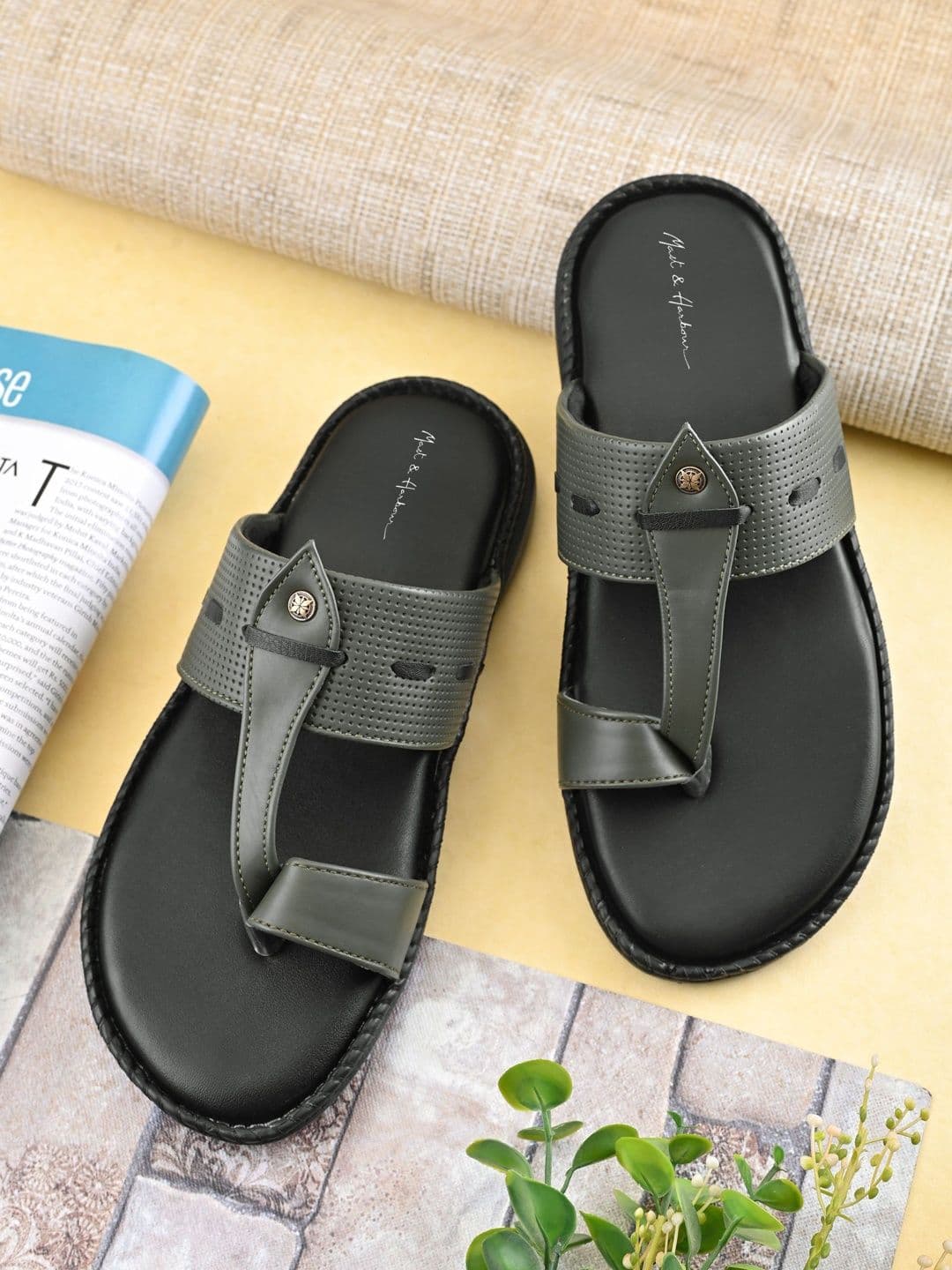 Mast & Harbour Men Comfort Sandals - view 1