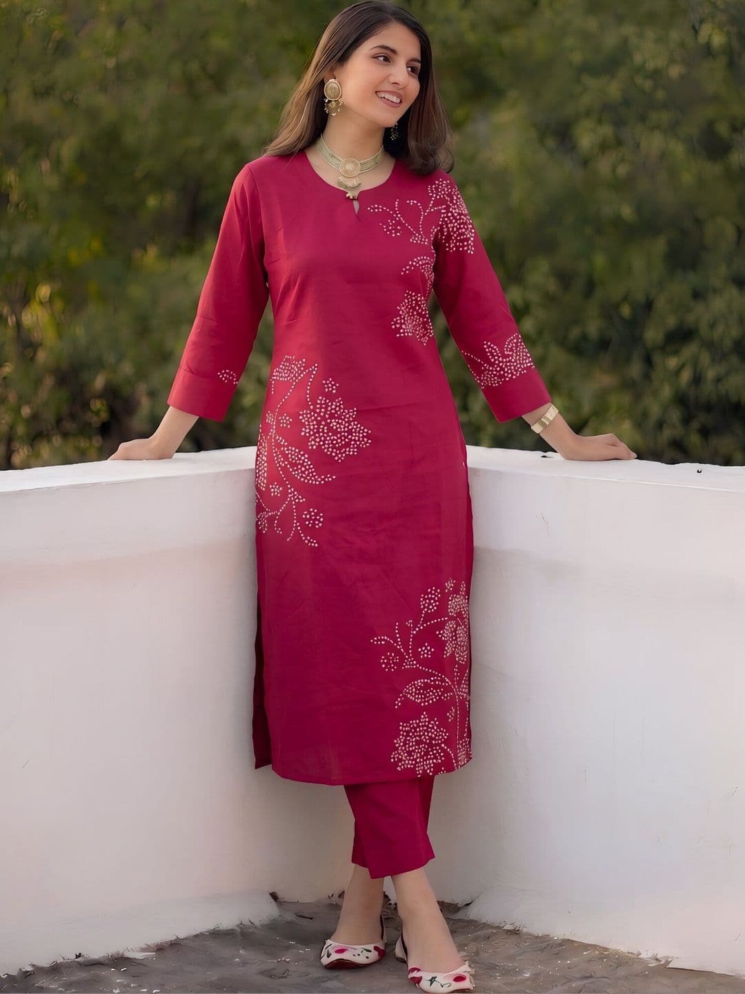 MYRIE Women Ethnic Motifs Printed Regular Kurta with Trousers - view 1