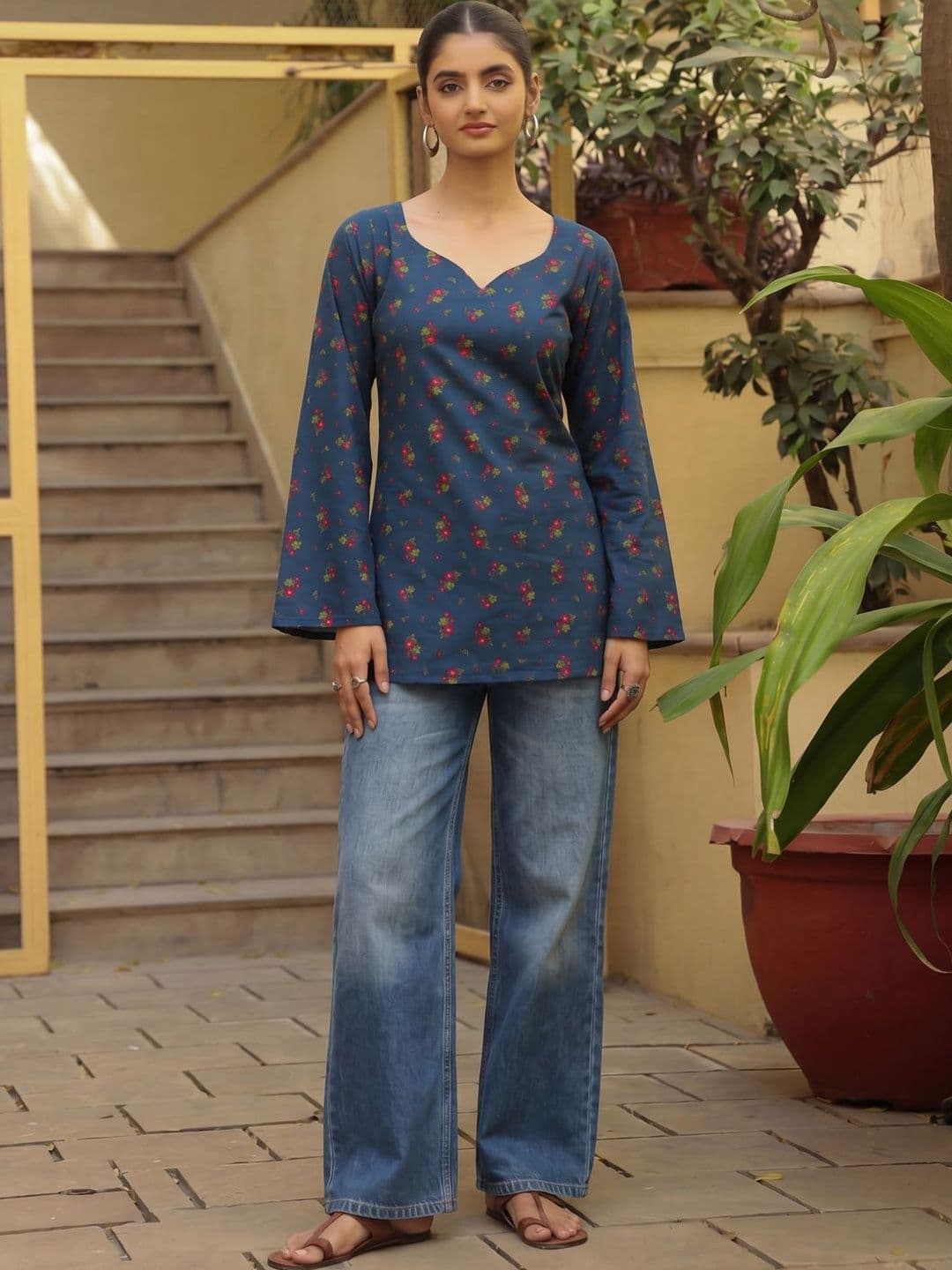 anayna Floral Printed V-Neck Pure Cotton Kurti - view 1