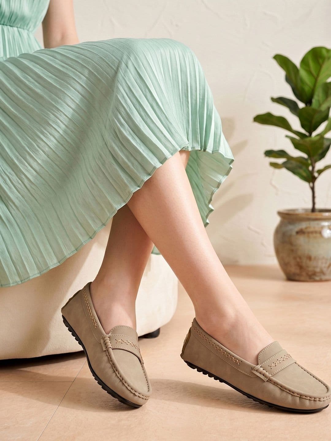 ALCAZO Women Textured Loafers - view 1