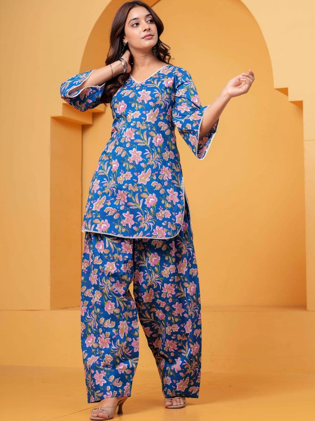 KALINI Women Floral Printed Regular Pure Cotton Kurta with Patiala - view 1