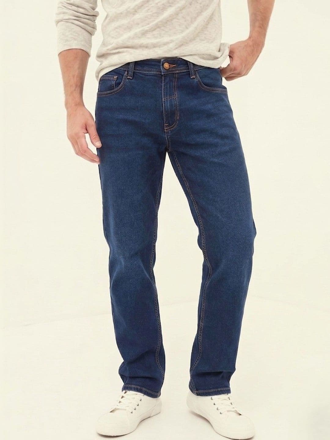 Roadster Men Straight Fit Mid-Rise Light Fade Stretchable Jeans - view 1