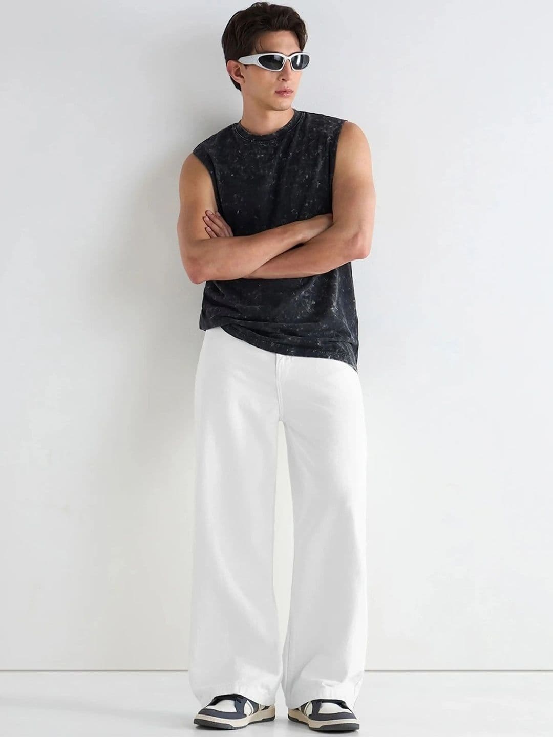 Moda Rapido Men Classic Wide Leg Mid-Rise Stretchable Jeans - view 1