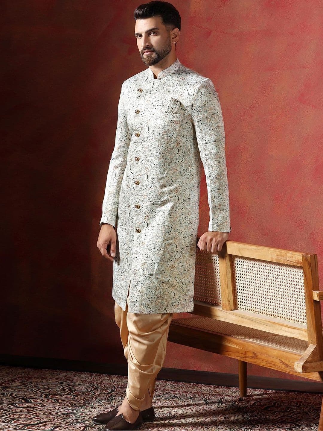 SOURAGYA Embroidered Mandarin Collar Sherwani