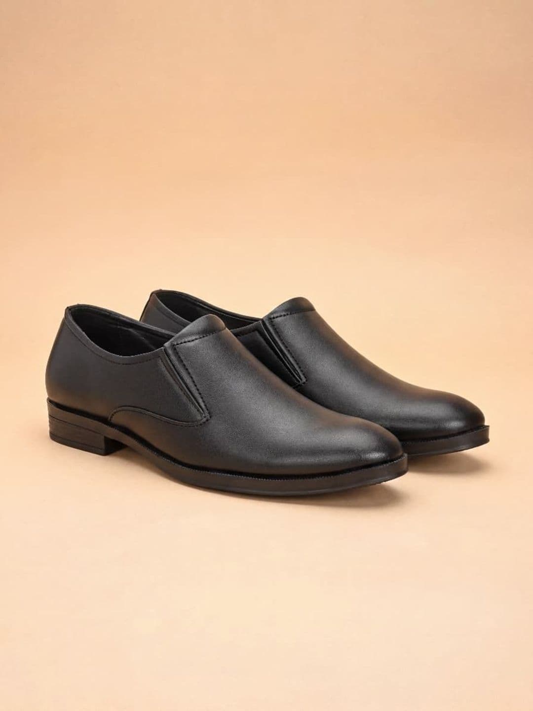 Mast & Harbour Men Round Toe Slip-On Shoes Formal Shoes - view 1