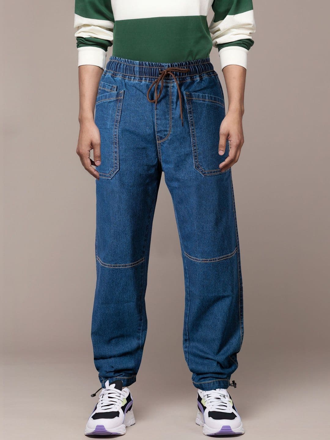 RIG BONE Men Loose Jogger Mid-Rise Heavy Fade Stretchable Jeans - view 1