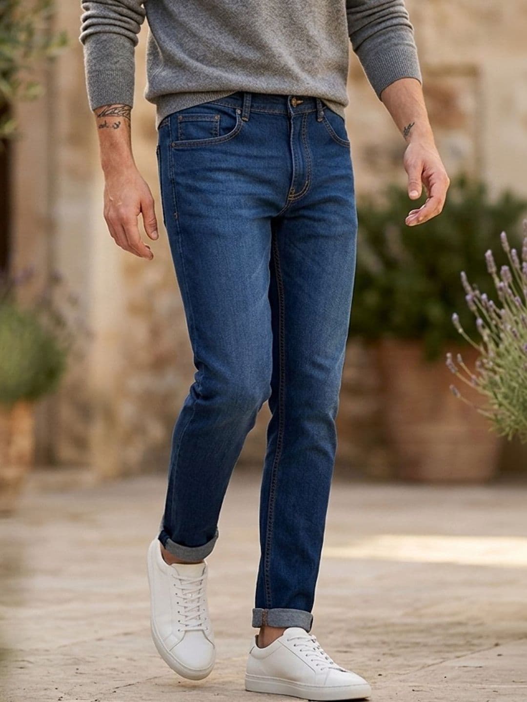 Urbano Fashion Men Blue Slim Fit Mid-Rise Clean Look Stretchable Jeans - view 1
