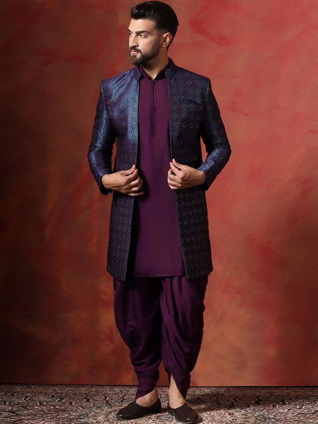 SOURAGYA Embroidered Mandarin Collar Sherwani