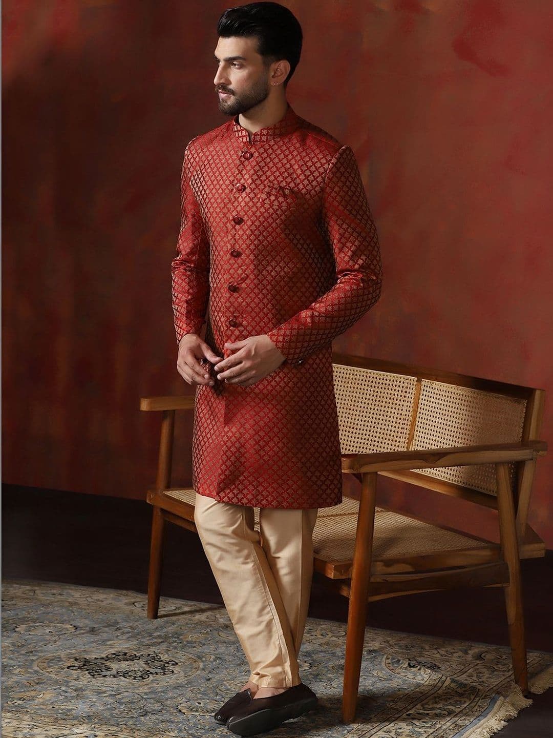 SOURAGYA Embroidered Mandarin Collar Sherwani