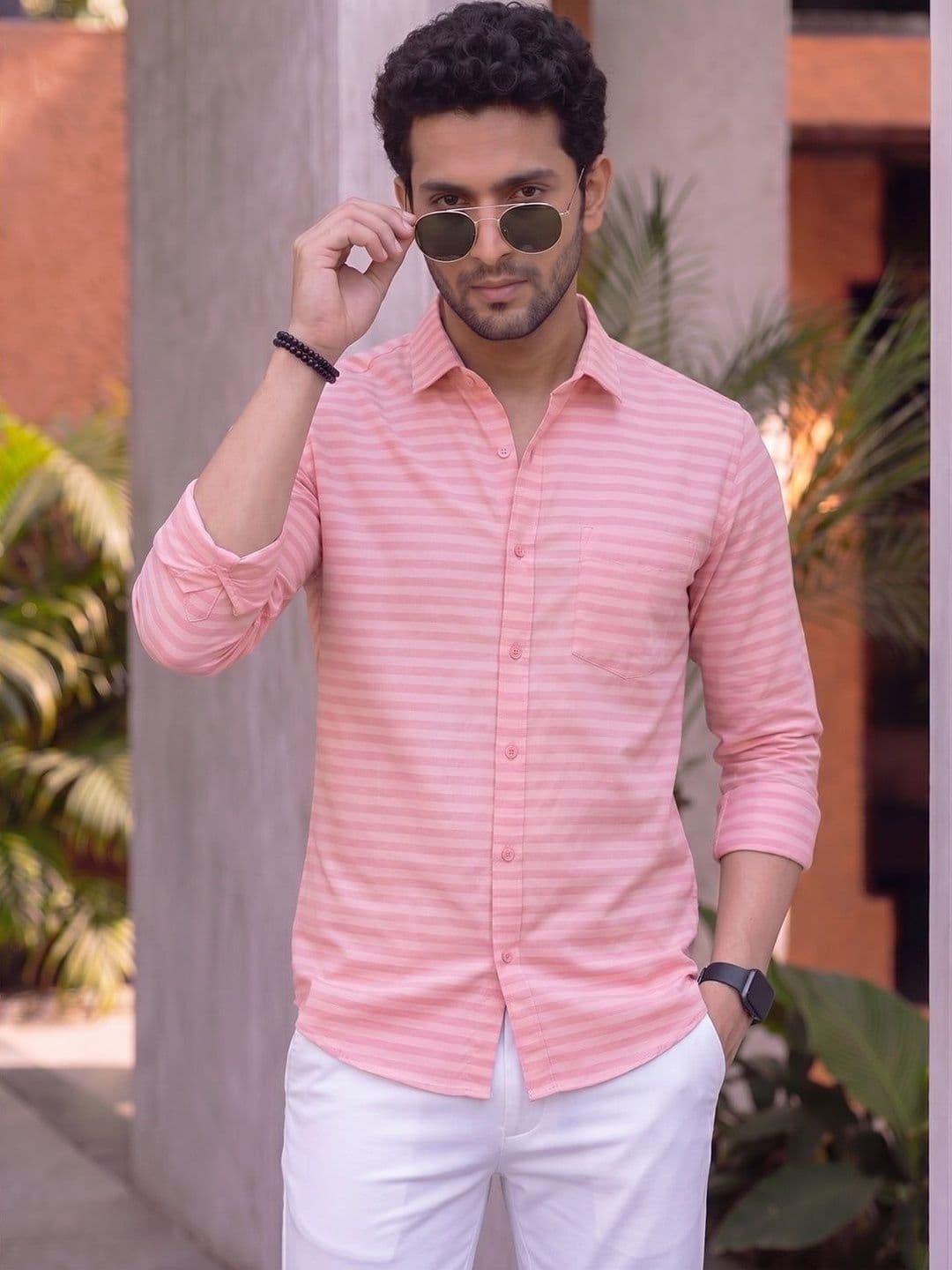 Vida Loca Men Smart Slim Fit Horizontal Stripes Striped Casual Shirt - view 1
