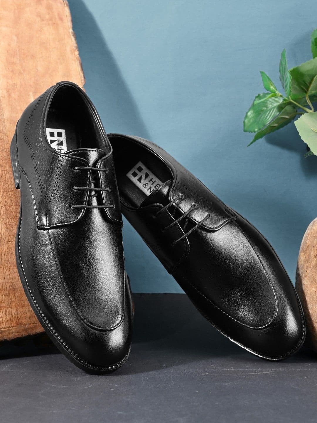 HERE&NOW Men Black Synthetic Leather Formal Lace Up Derby Shoes - view 1
