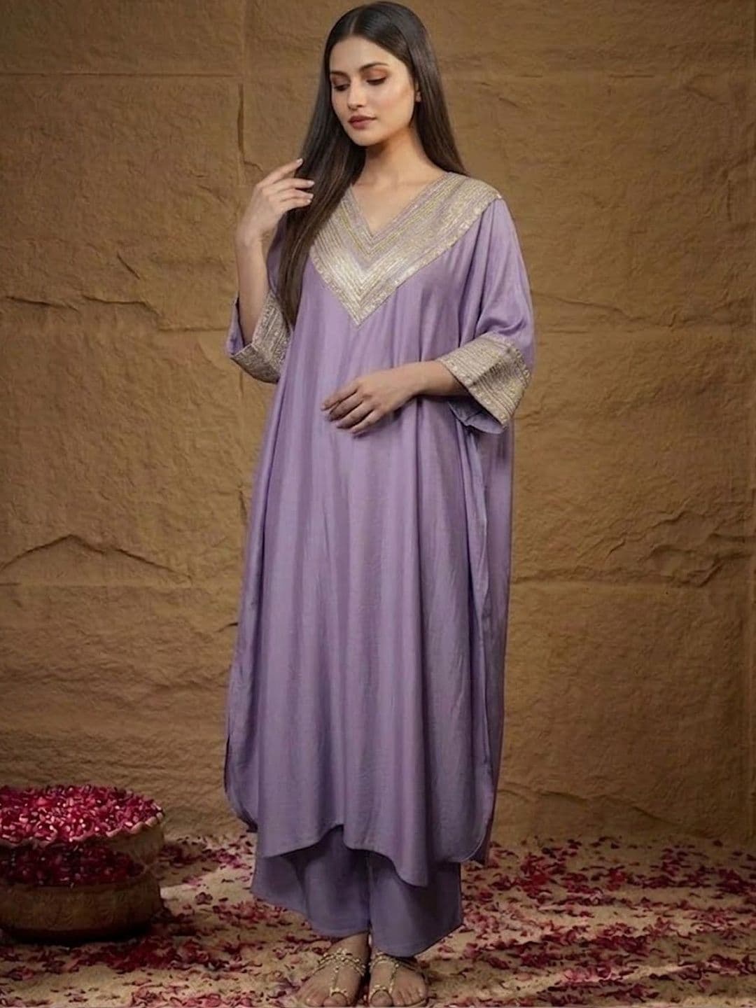 House of Pataudi Women Ethnic Motifs Yoke Design Regular Kurta with Palazzos - view 1