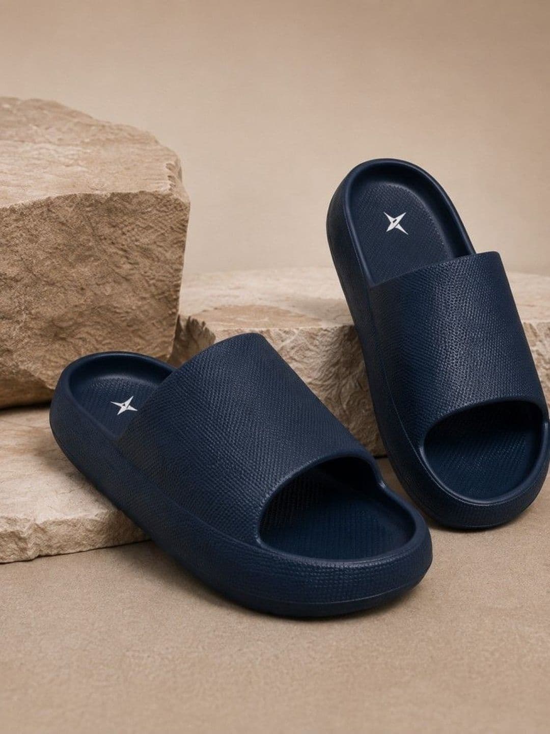 Knight Ace Men Sliders - view 1