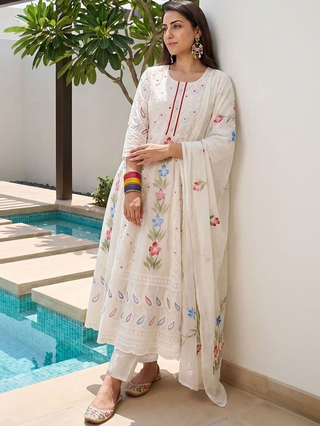 Ishin Women Floral Embroidered Regular Thread Work Kurta with Palazzos & With Dupatta - view 1