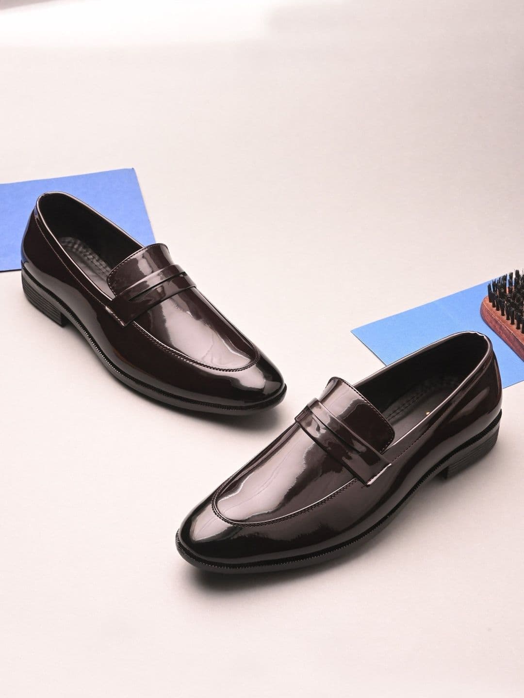 HERE&NOW Men Pointed Toe Formal Loafers - view 1